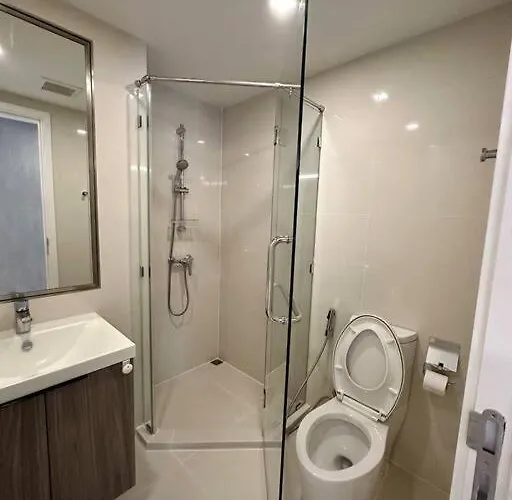 Circle Rein Sukhumvit 12 Two Bedrooms Apartment