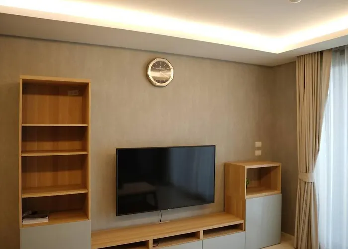 Circle Rein Sukhumvit 12 Two Bedrooms Bangkok